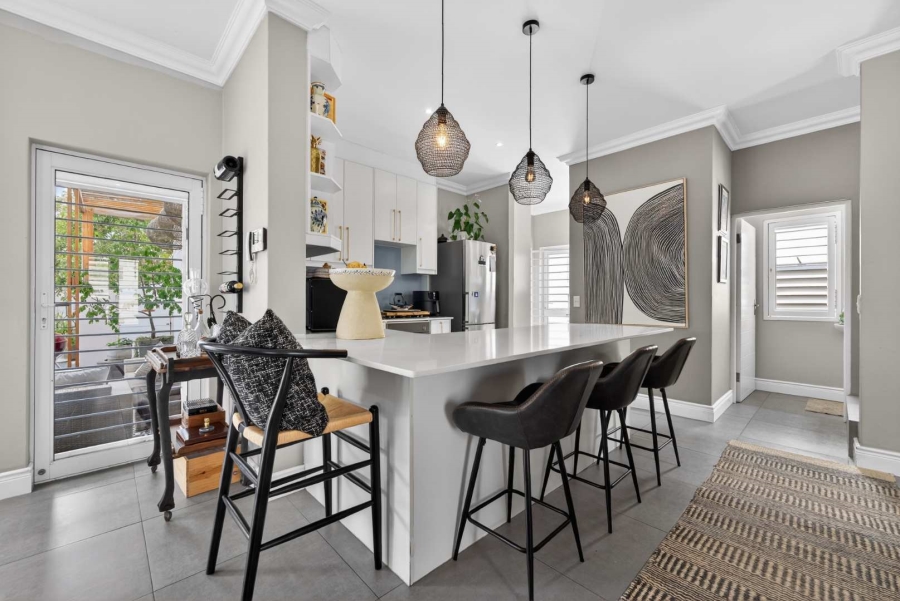 4 Bedroom Property for Sale in Parklands North Western Cape